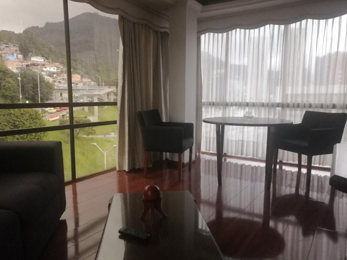 Hotel Santa Monica - Bogota — Fotos 1